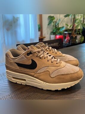 Nike Air Max 1 Pinnacle 'Mushroom 9 women